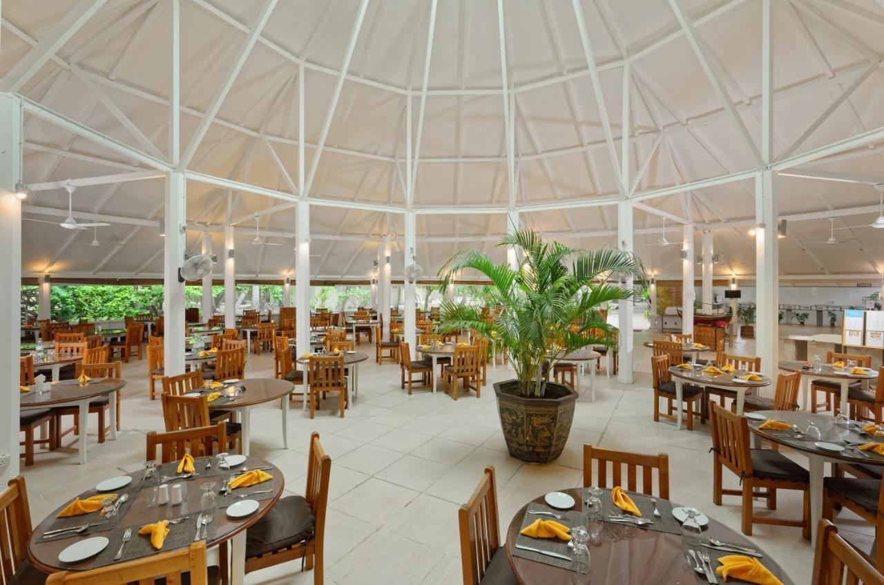 Embudu Village Resort Embudu Island Esterno foto